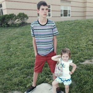 Meet your Posher, Dennis